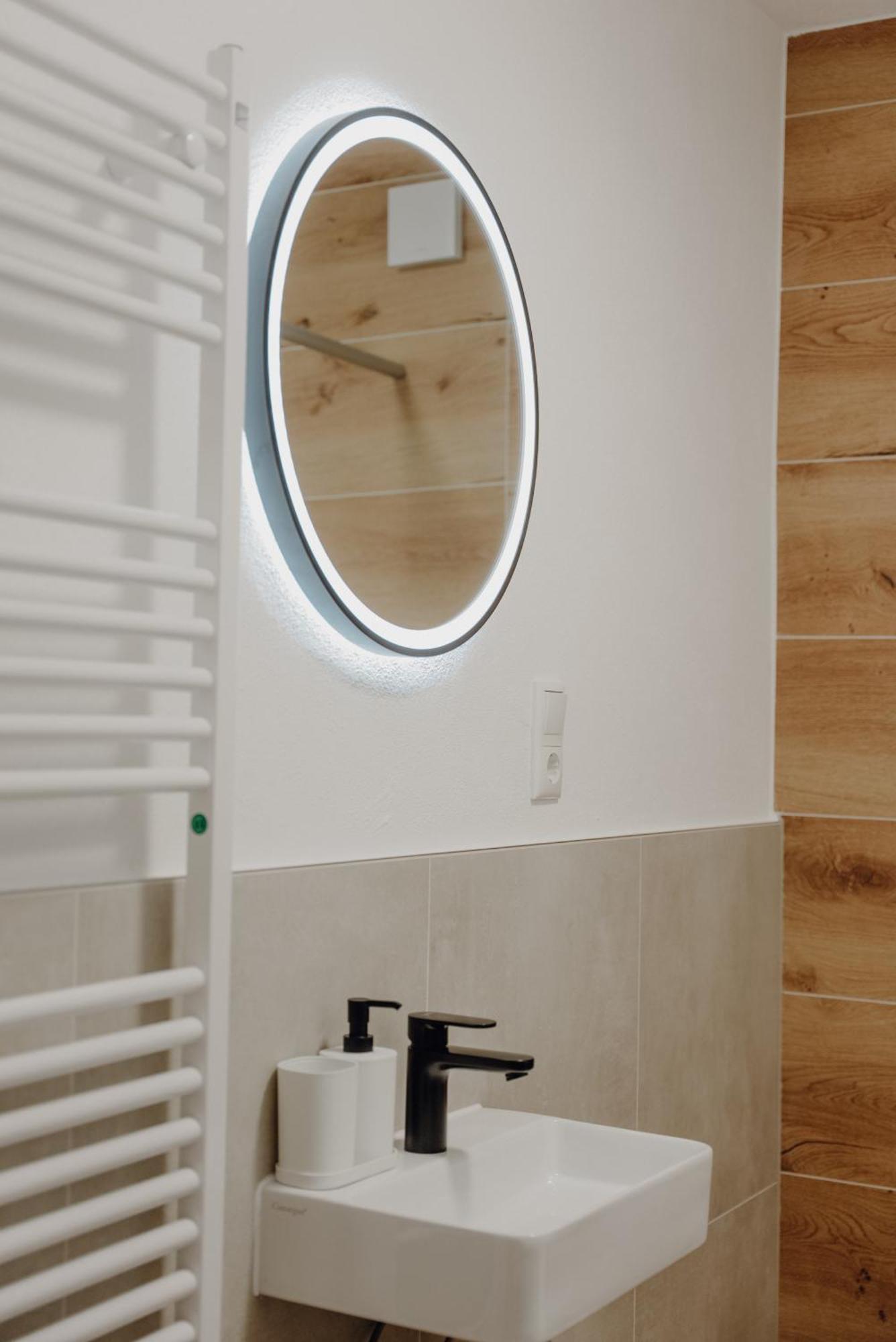 Coblenz Suites - Design Apartment City Κόμπλεντς Εξωτερικό φωτογραφία